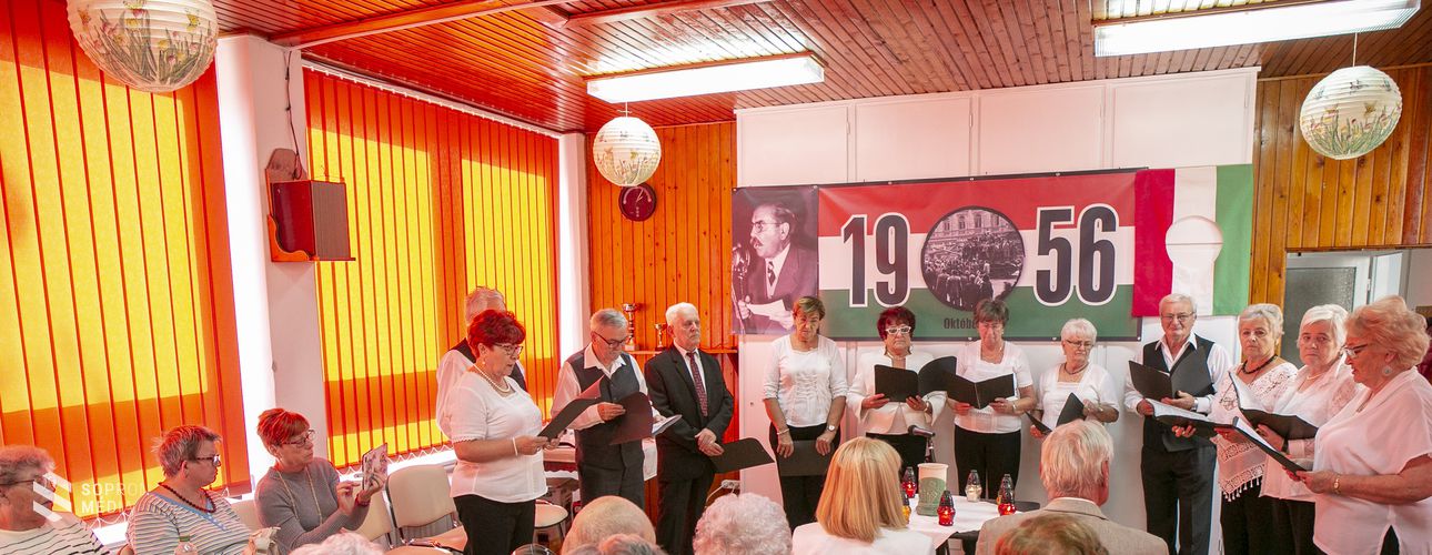 Az 1956-os forradalomra emlékezett a Soproni Lővér Nyugdíjas Klub