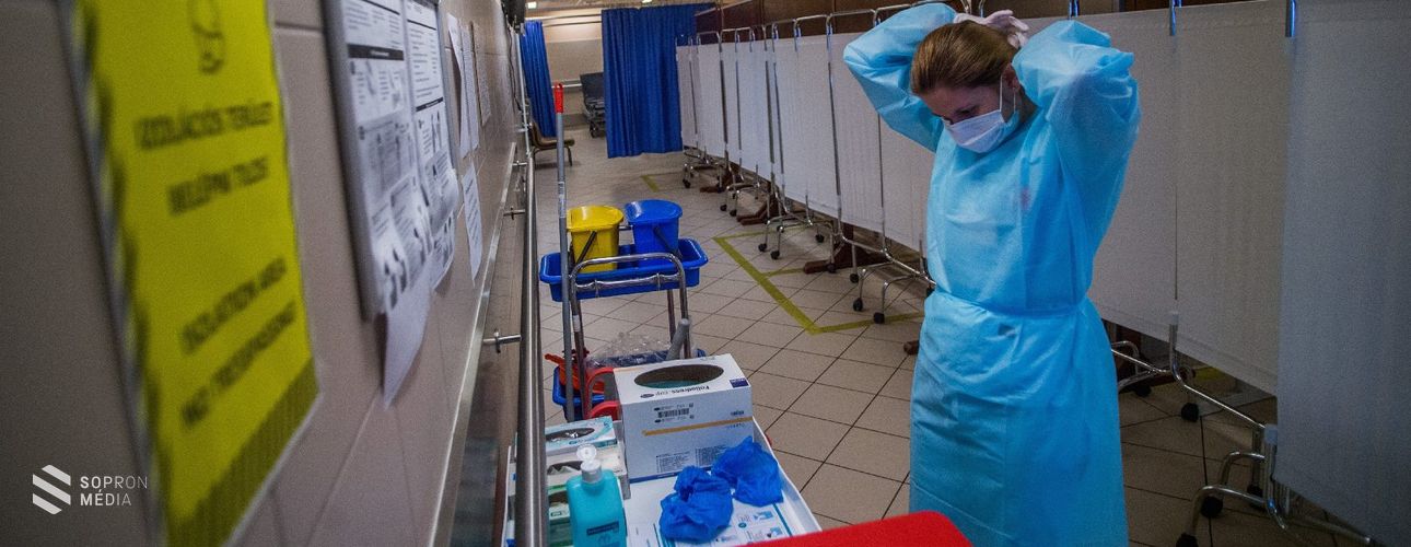 Csaknem kilencszáz egészségügyi önkéntes jelentkezett