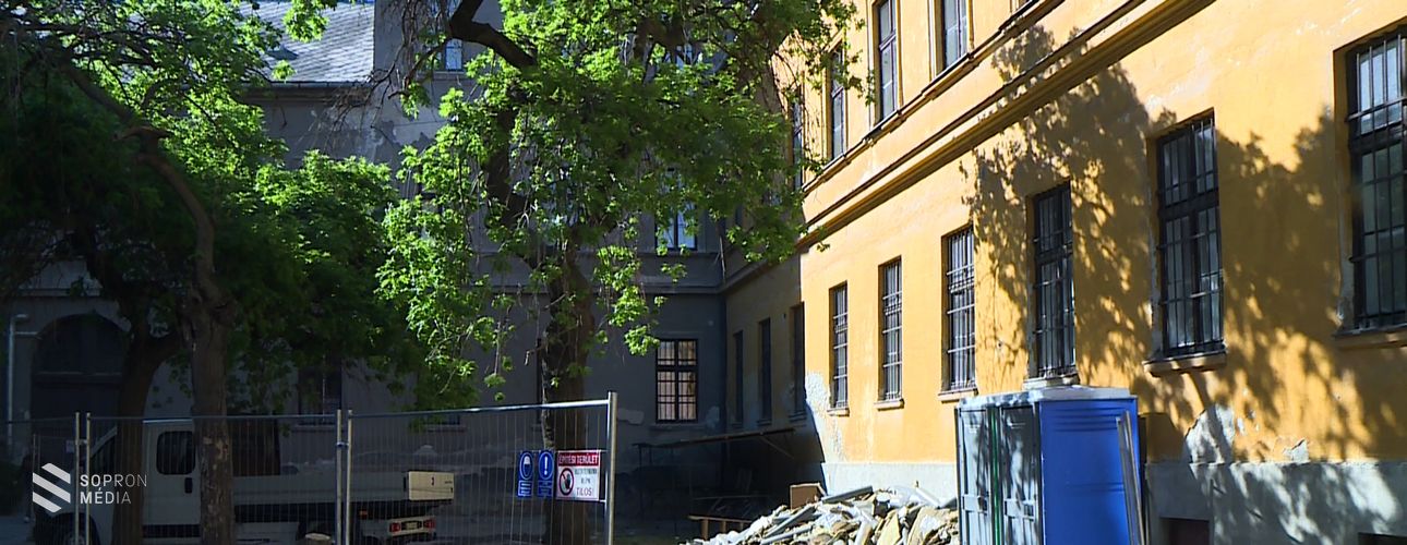 Megújul a Roth Gyula Erdészeti Szakközépiskola kollégiuma!