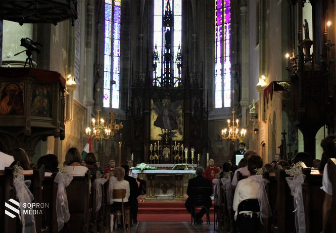 Templombelső (részlet)