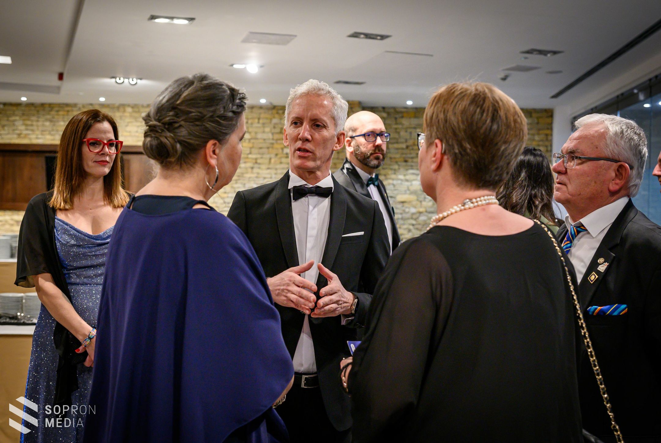A Rotary Club Sopron ismét jótékonysági bállal indította az évet