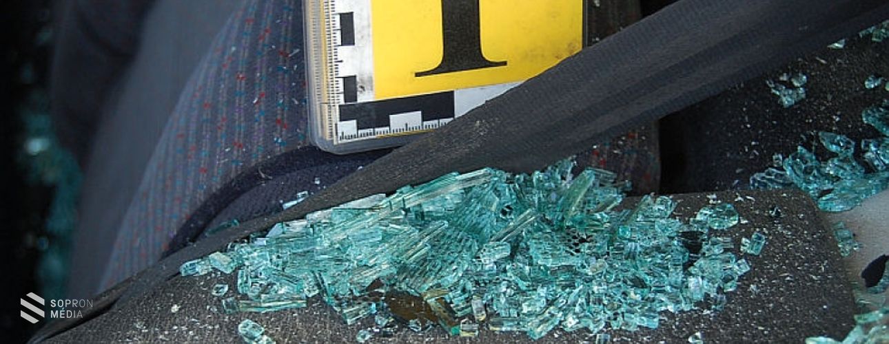 Sopronban akartak gépjárműveket lopni