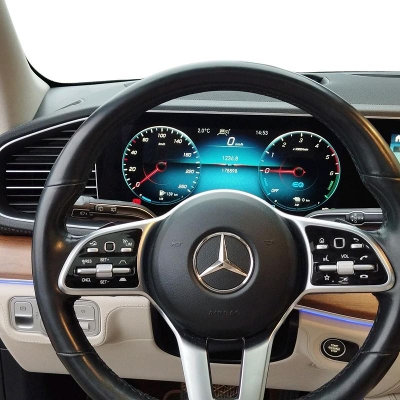 MERCEDES-BENZ