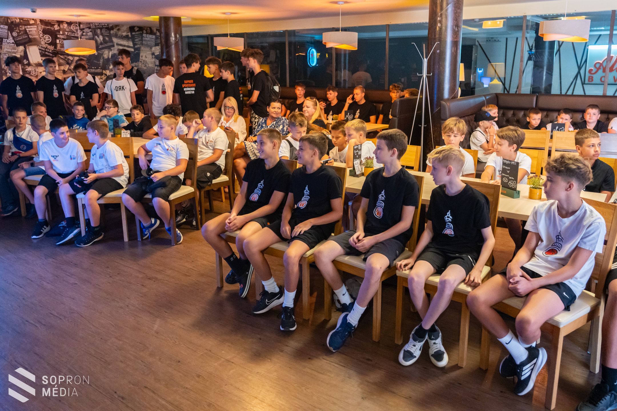 Díjazták a Soproni Sportiskola Kosárlabda Akadémia sportolóit