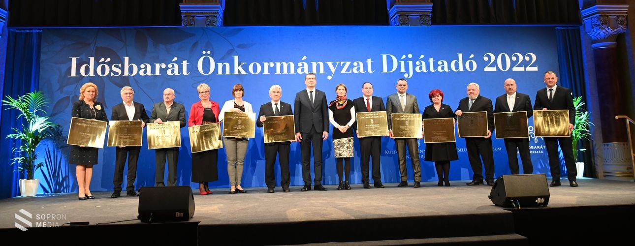 Idősbarát Önkormányzat díjat kapott Fertőszentmiklós