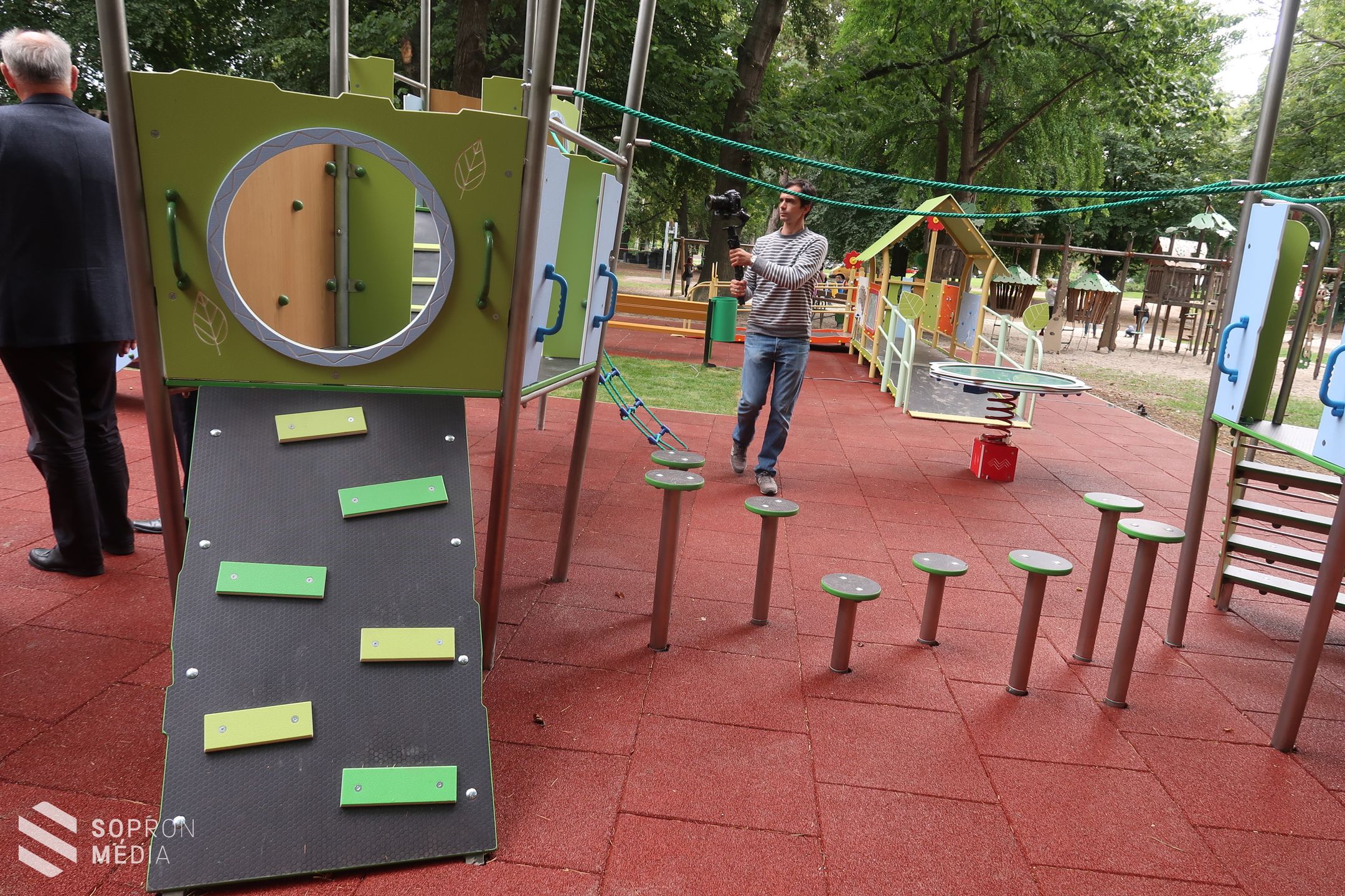 Sopronba ért „A játék összeköt!” program