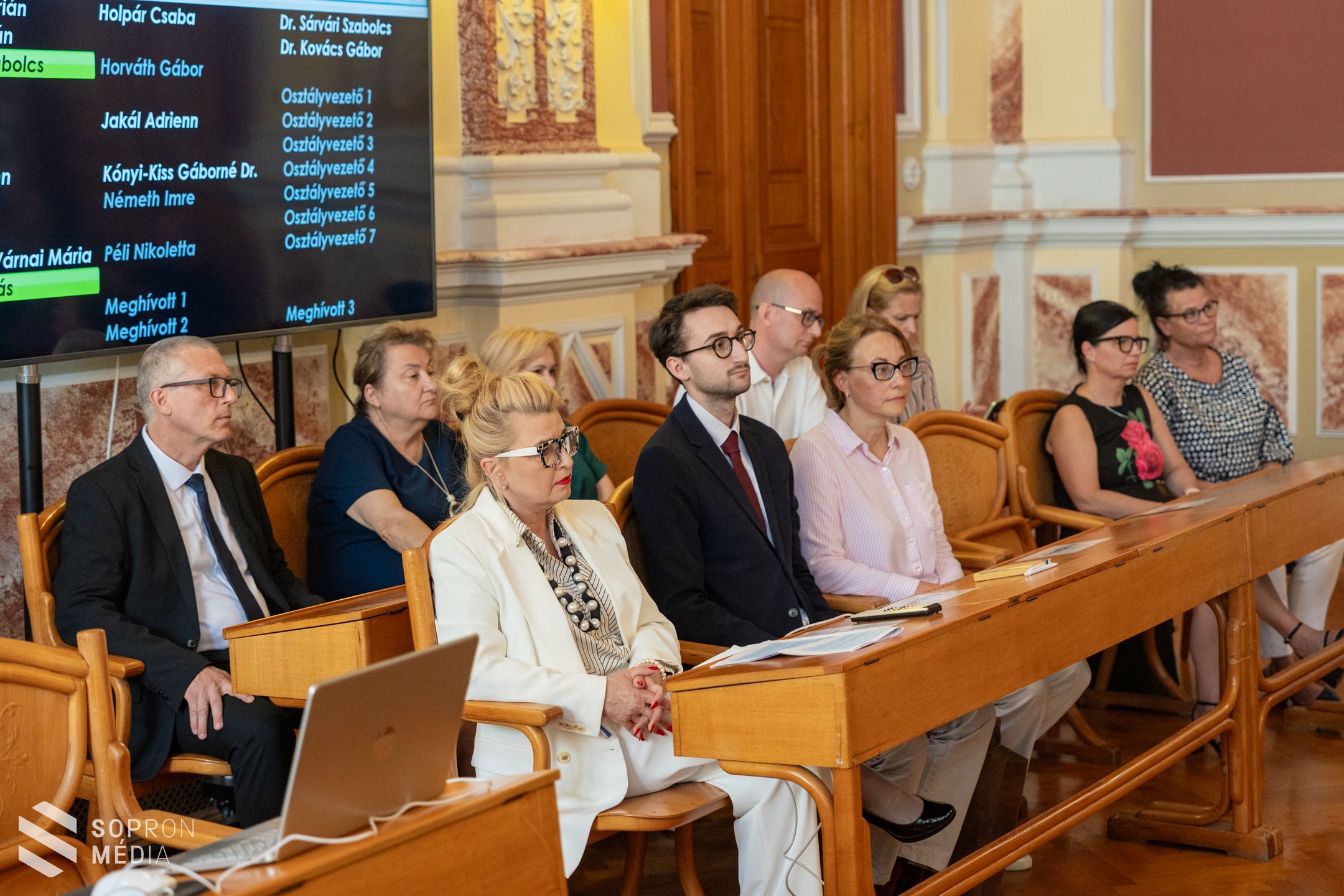 Az azbesztügyet is tárgyalta a soproni közgyűlés