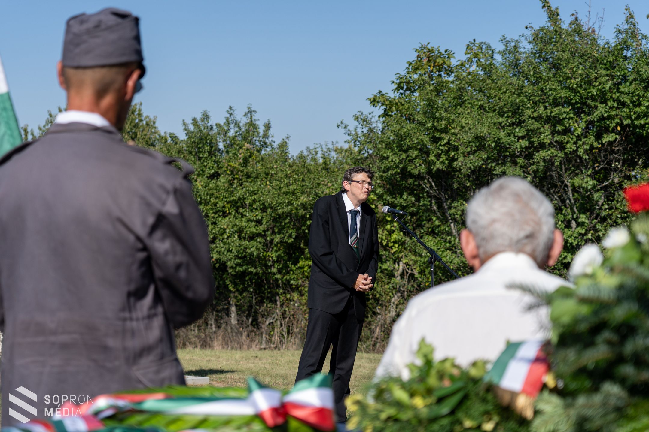 Az ágfalvi csata emléksziklájánál hajtottak fejet