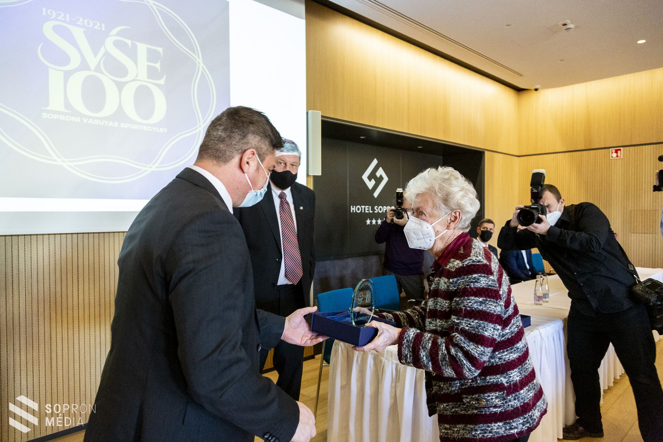 Századik születésnapját ünnepelte a Soproni Vasutas Sport Egylet