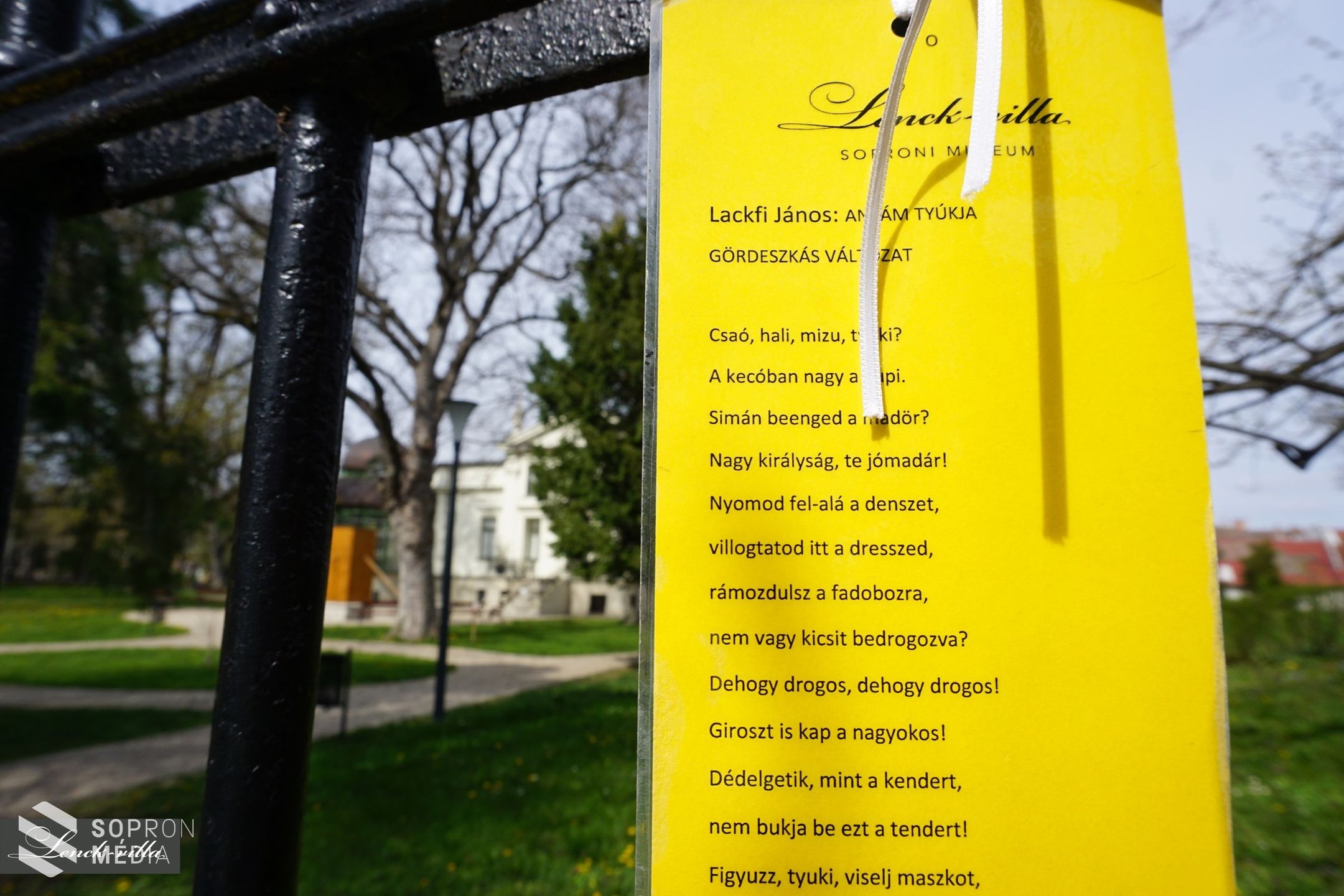 Ma van a magyar költészet napja