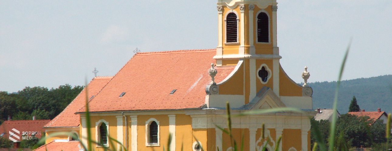 Hazánk egyetlen lorettói Fekete Madonna kegyképe Kópházán látható