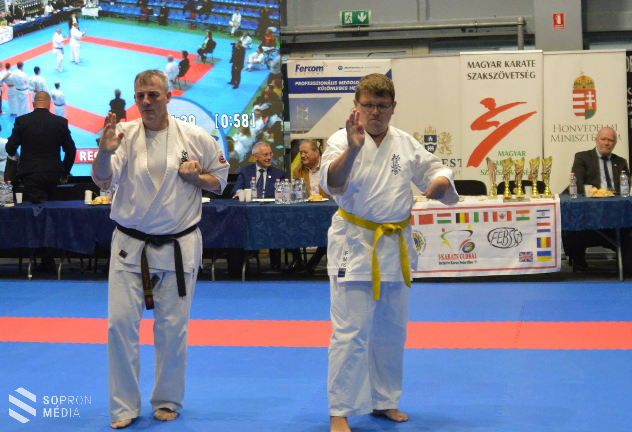 Bizonyítottak a kapuvári karatésok