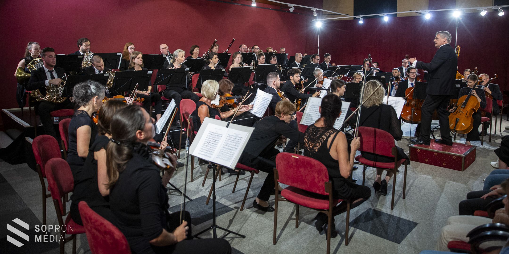 Ifjúsági koncertet tartottak a Liszt-központban