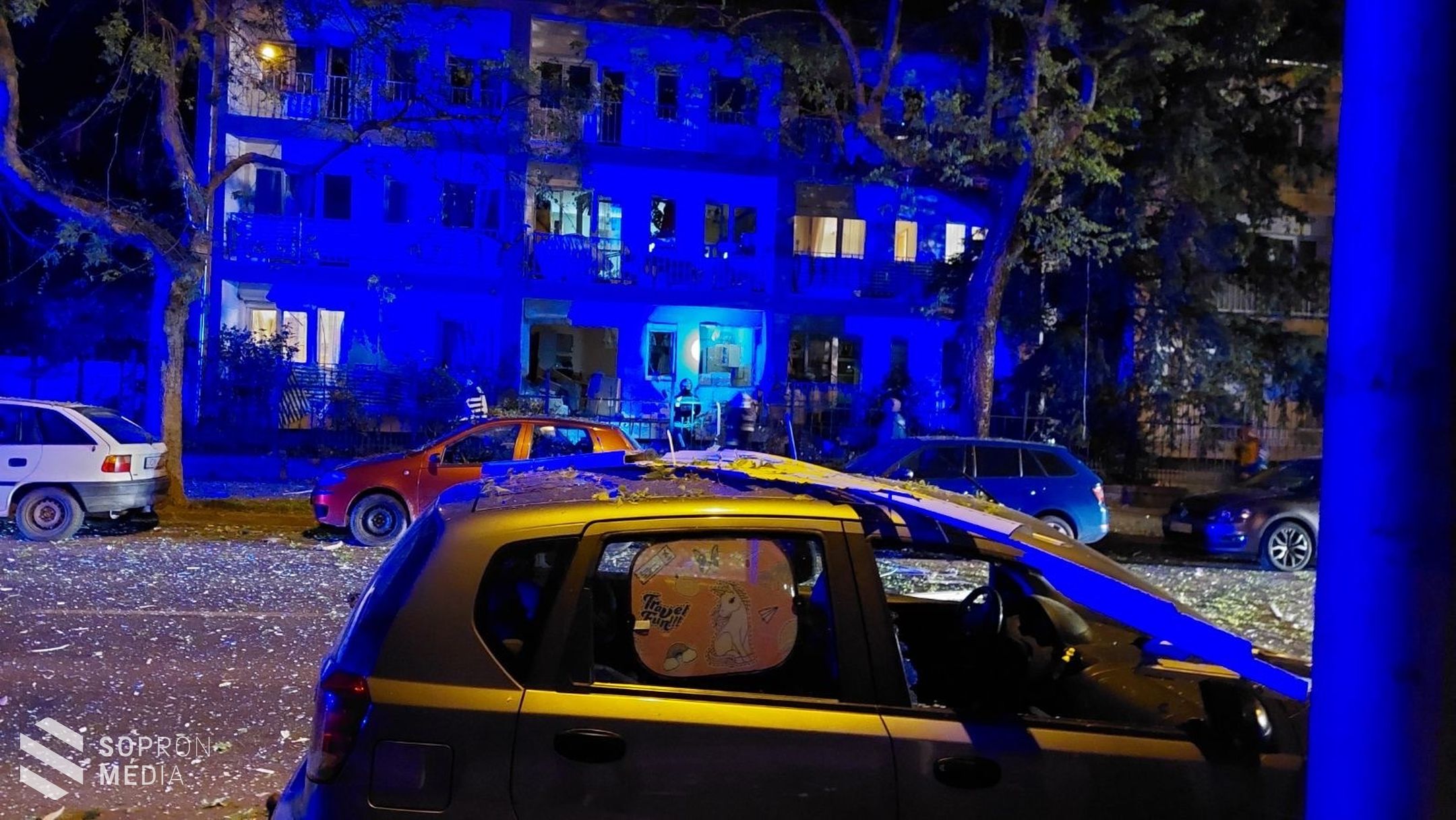 Robbanás volt egy soproni társasházban