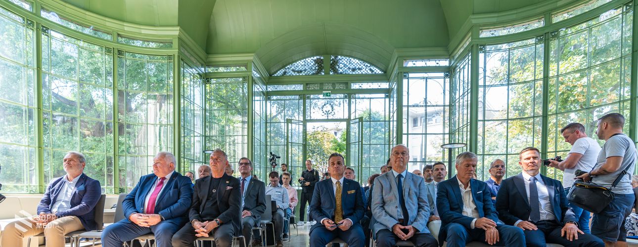 175 év után új fejezet kezdődik a gazdasági kamarák életében