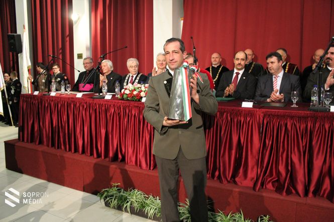 Varga Tamás és az időkapszula