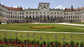 Pál István Szalonna és bandája Eszterházán