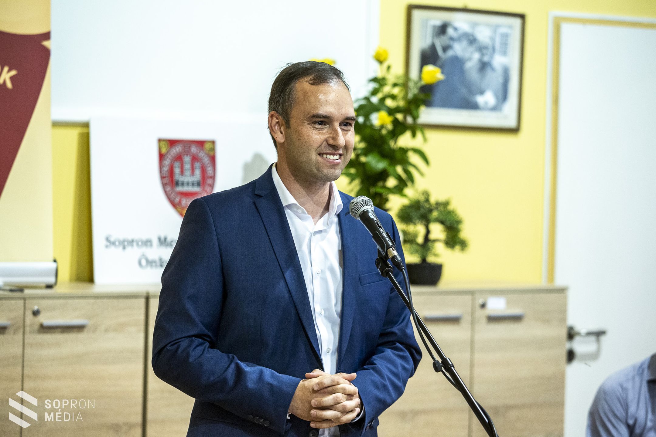 Pedagógusok vallanak Sopronról