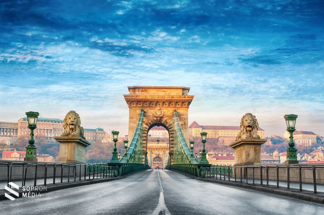 9. Széchenyi Lánchíd 