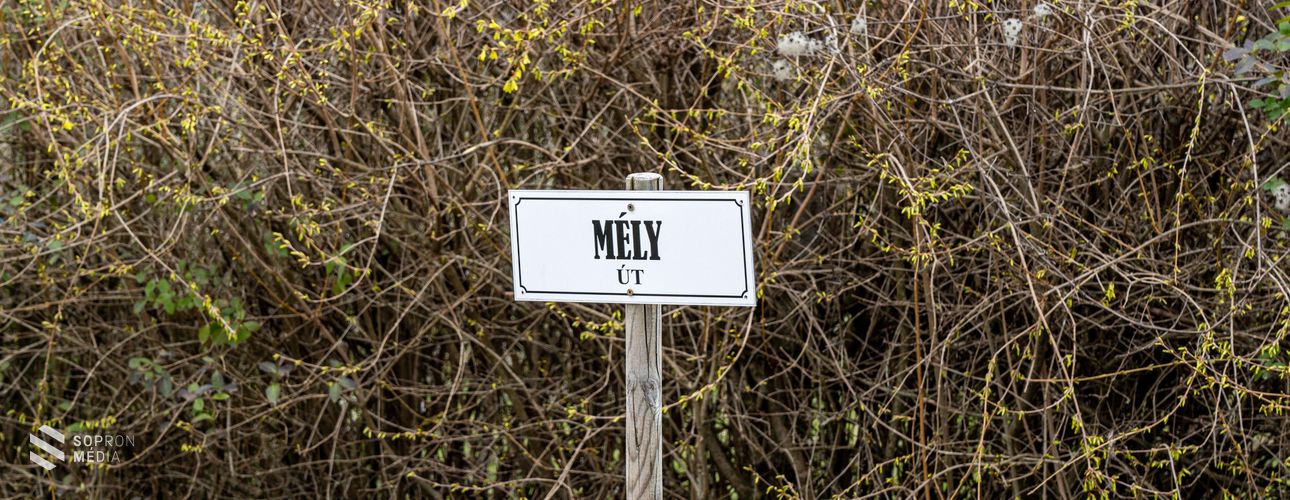 M85 - Kiépül a Mély út a megnövekedett forgalom miatt
