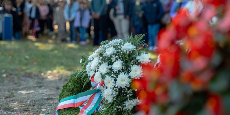 Sopronban is fejet hajtottak az aradi vértanúk emléke előtt
