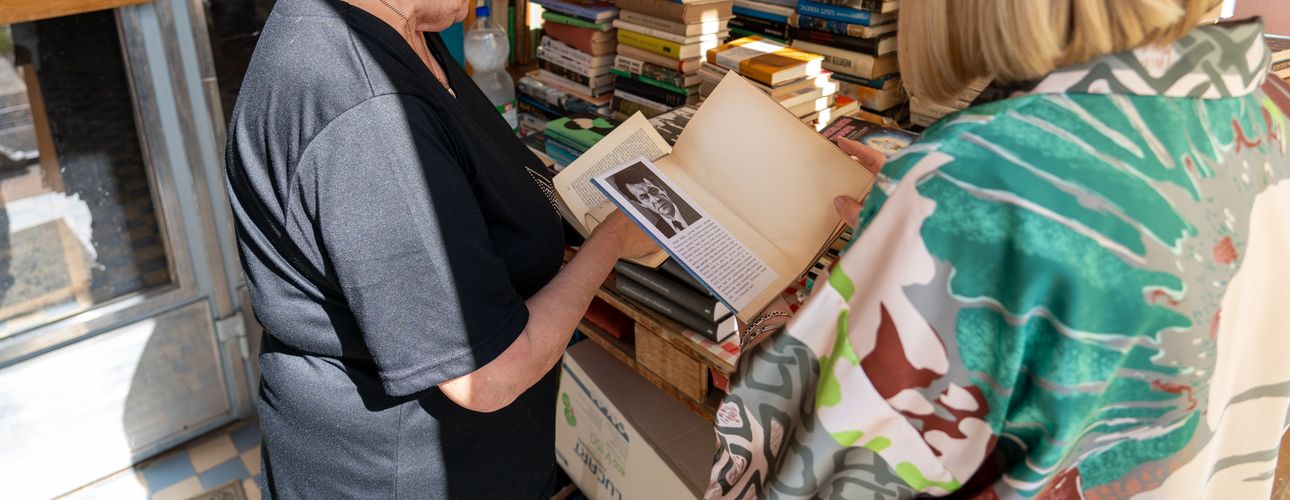 Keddenként cserebere könyveket kínál a Jereván is