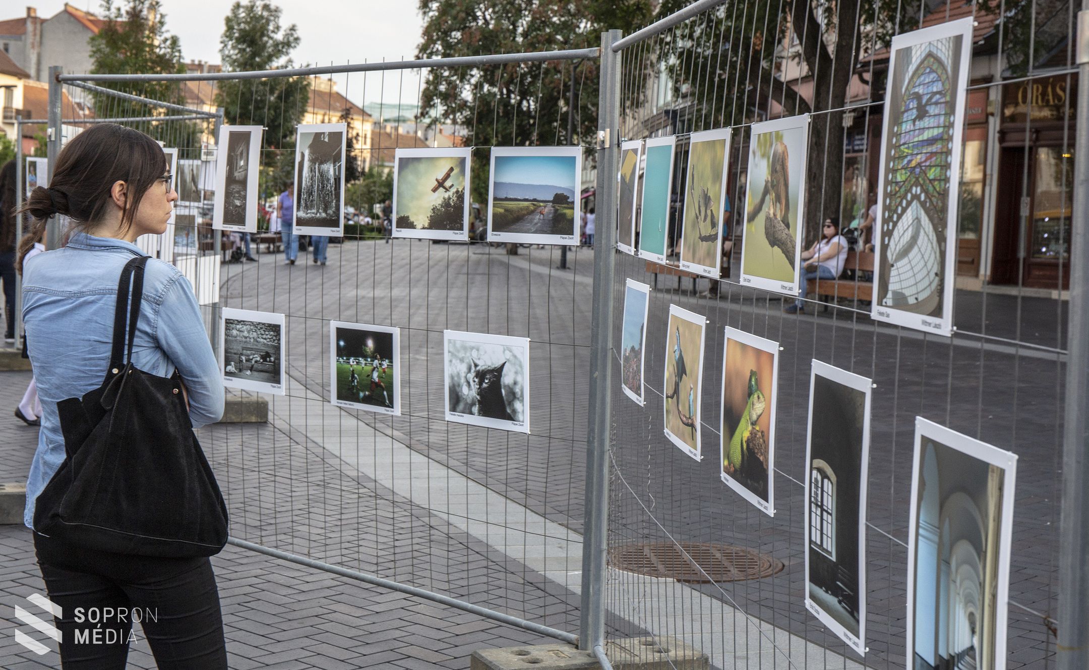 Szabadtéri kiállítás a Magyar Fotográfia Napja alkalmából
