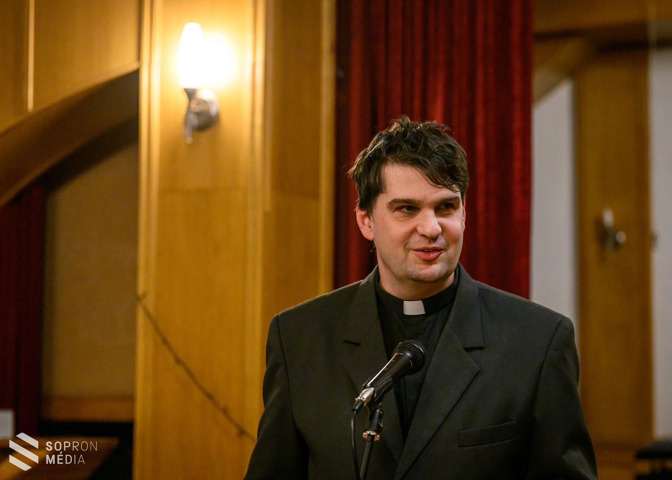 Adventi hangversennyel ünnepeltek a Berzsenyi Dániel Evangélikus Líceumban