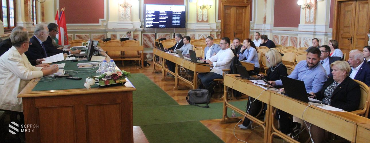 Fontos ügyekben döntöttek a képviselők 