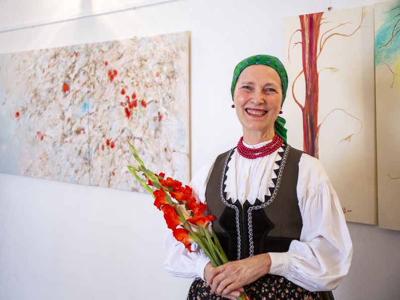 Szabó Katalin festőművész kiállítása már megtekinthető a Várkerület Galériában