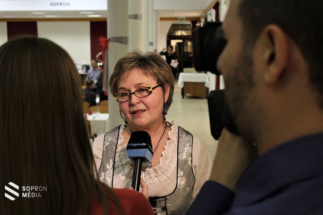 Igrecz Katalin