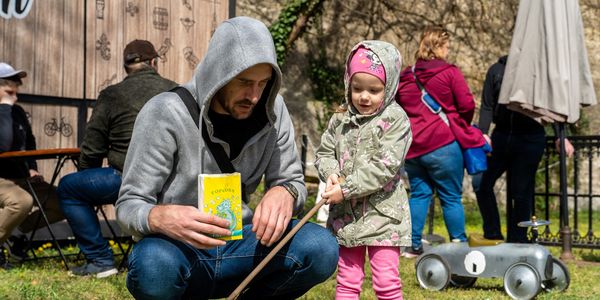 Itt szalad a nyulacska!