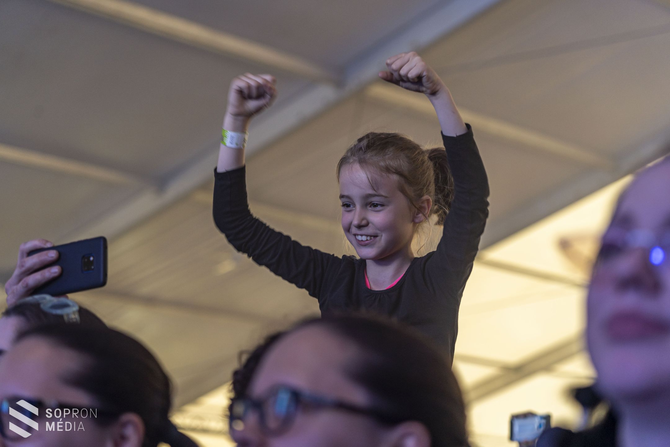 Dübörög a SopronFest