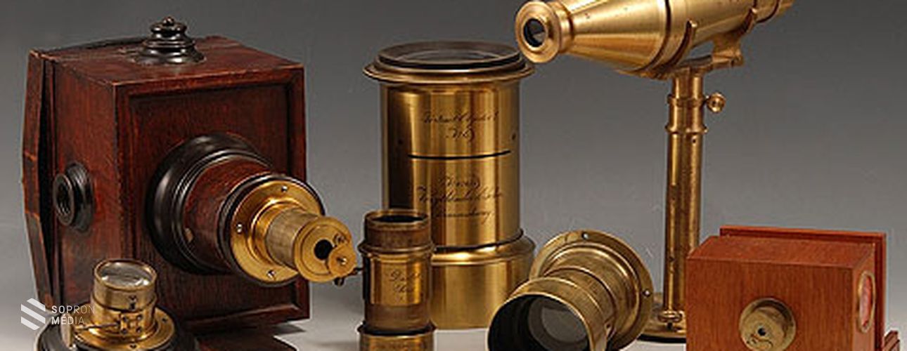 Ki volt Petzval József? 

