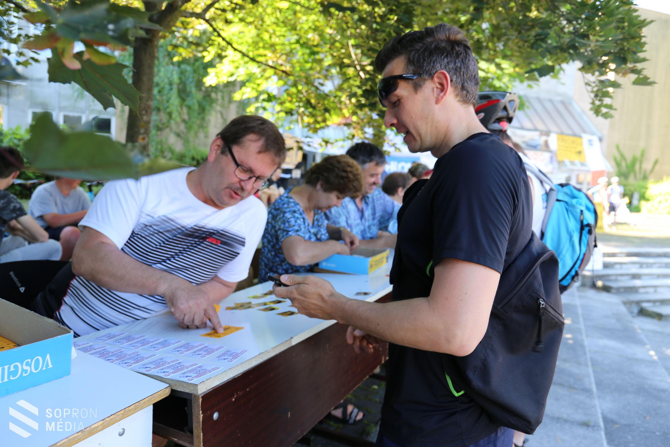 1100 résztvevő és rengeteg ajándék a Vasvilla Kerékpártúrán