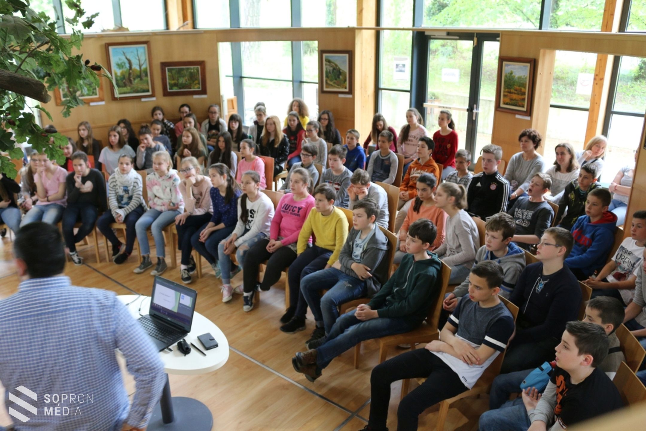 Berzsenyis diákok látogattak a Soproni Egyetem Simonyi Károly Karára