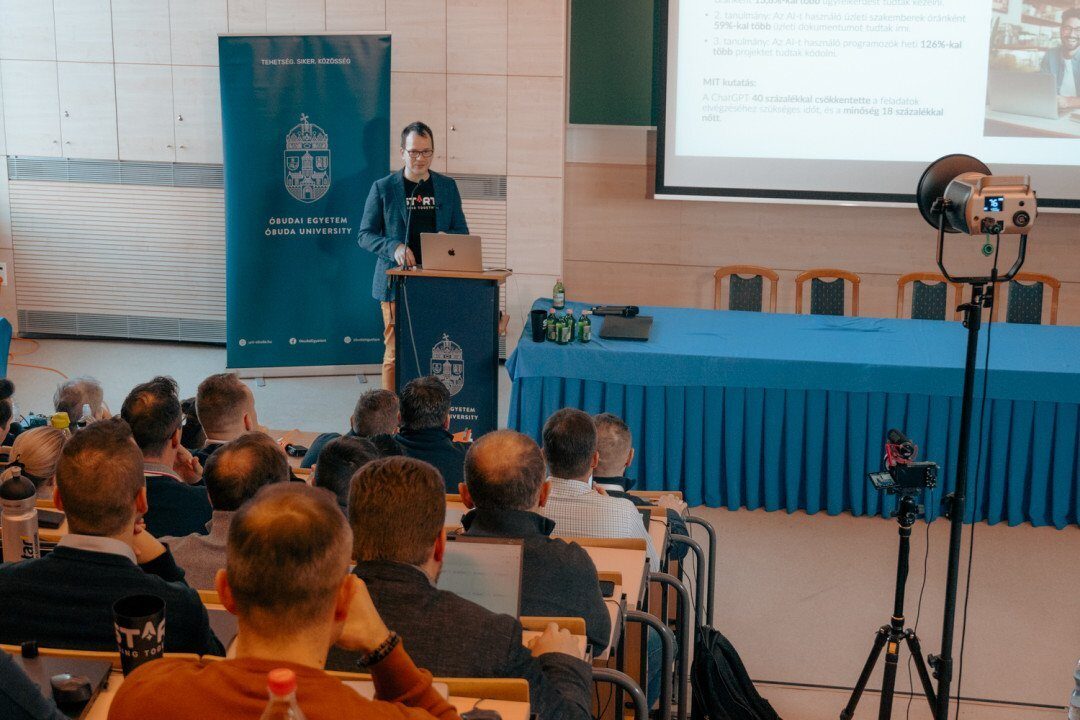 Balogh Petya előadása az AI tanfolyamon