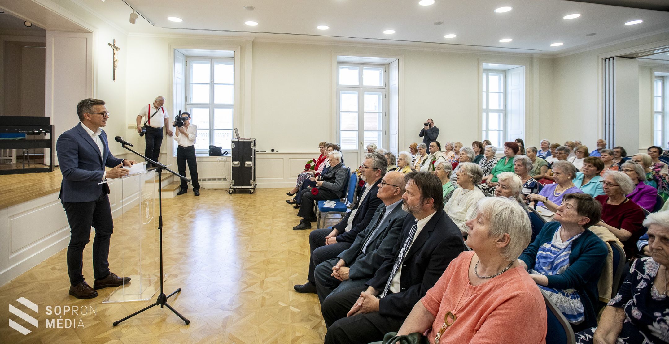 A pedagógusokat köszöntötték Sopronban