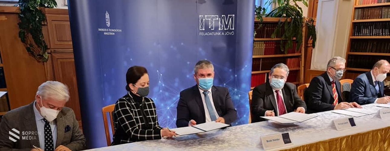 Februártól bruttó 167 400 forintra emelkedik a minimálbér