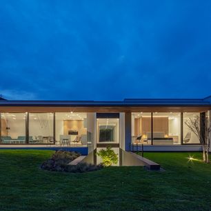 Internormmal minimalista kivitelben Budapest