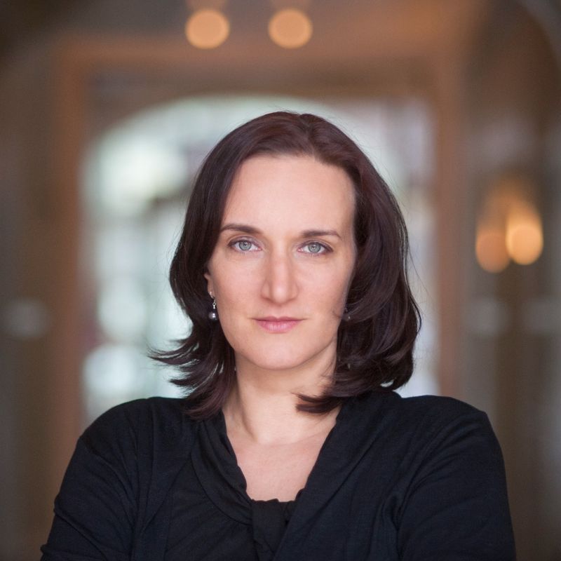 Terézia Morának, Az Esterházy Irodalmi díj zsűritagjának laudációja