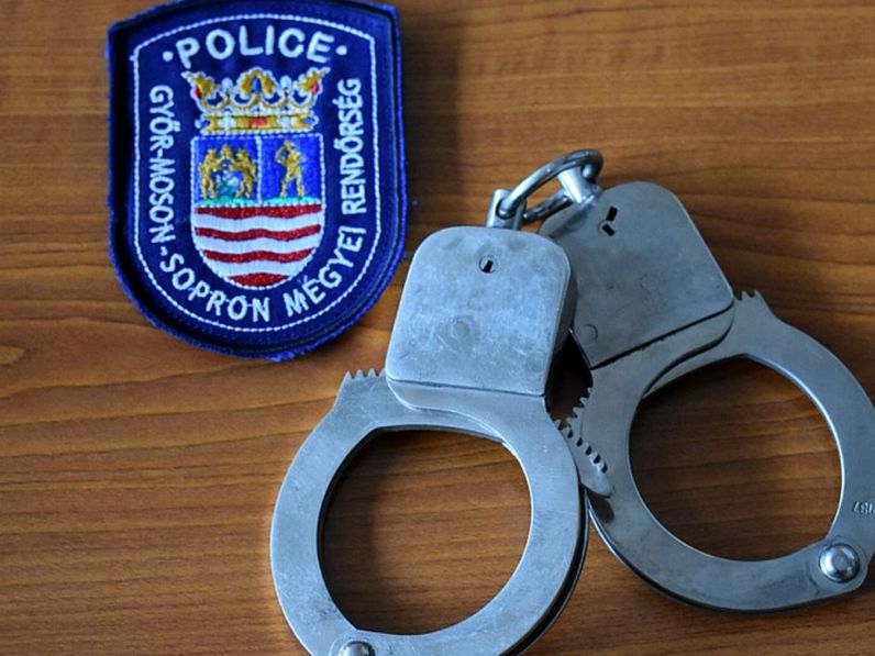 Kábítószer-fogyasztókat fogtak el Kapuváron