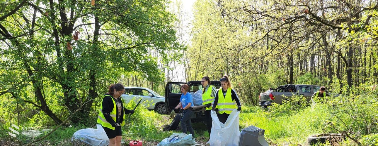 Tavaszi nagytakarítás az Iván és Röjtökmuzsaj környéki erdőkben