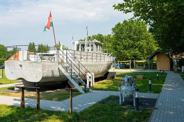 Megnyílt a Süllő II. kiállító és élménytér.