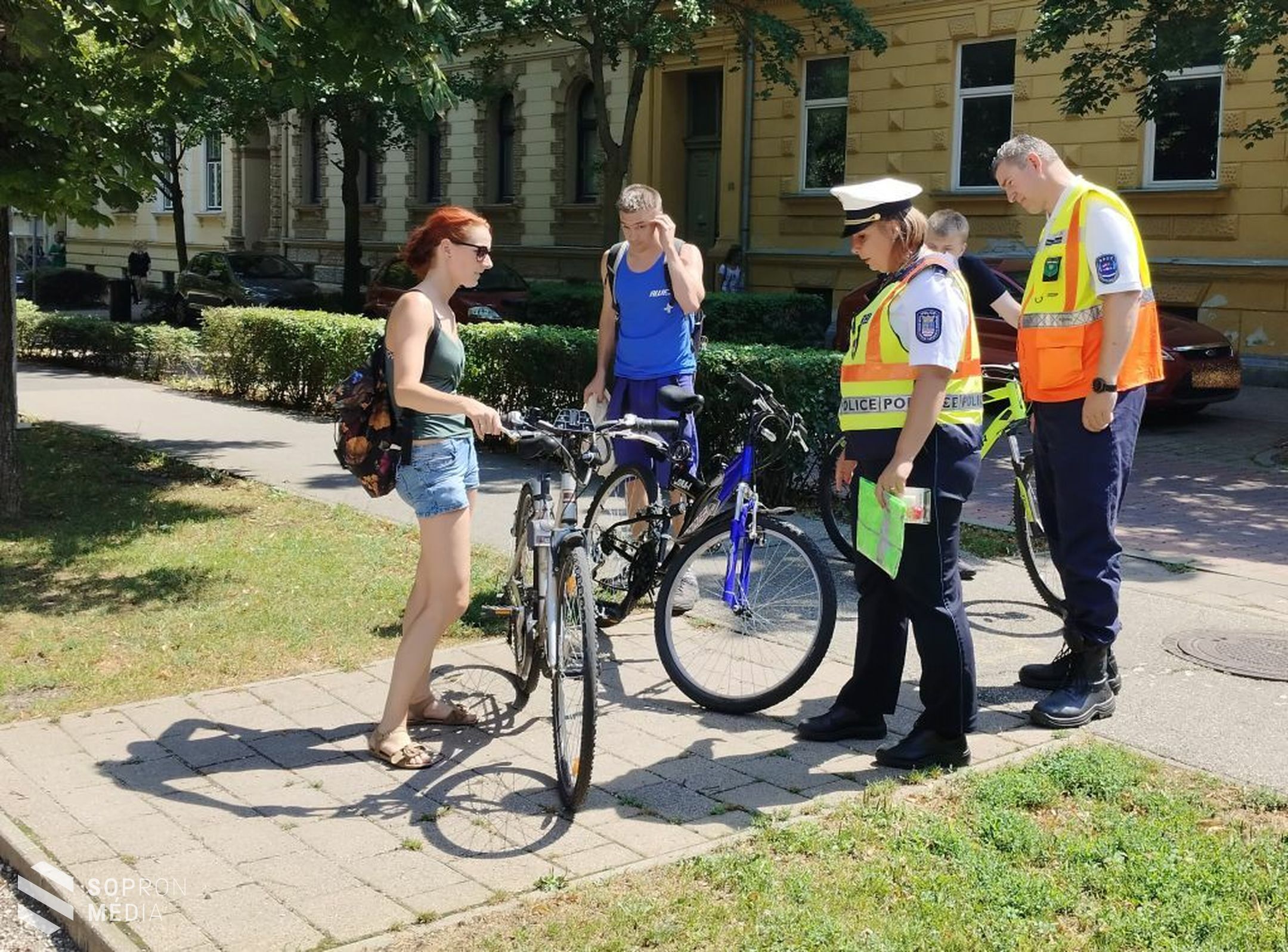 Sopronban is gurul a Bringa Mustra