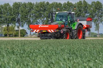 Kverneland Exacta TL GEOSPREAD iDC