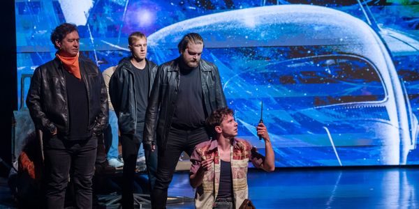 Képzelt riport egy amerikai popfesztiválról