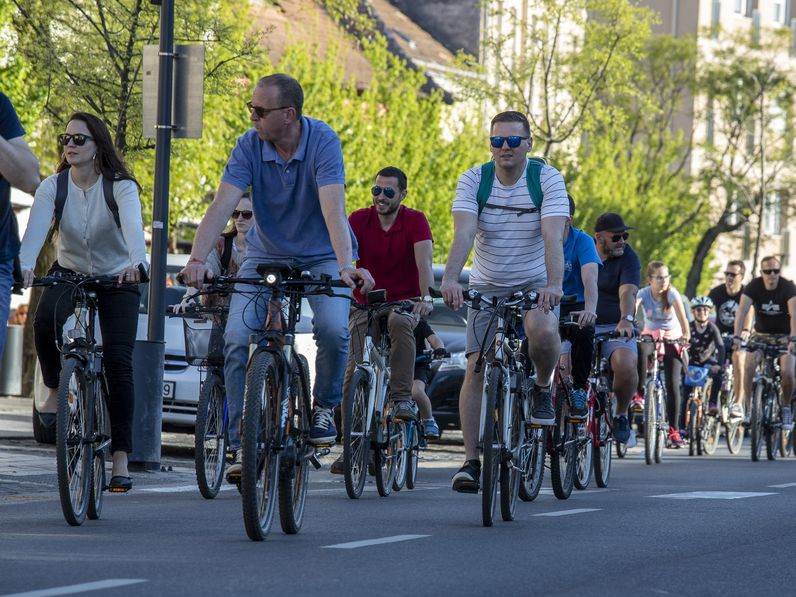 Rengeteg kerékpáros lepte el Sopron utcáit