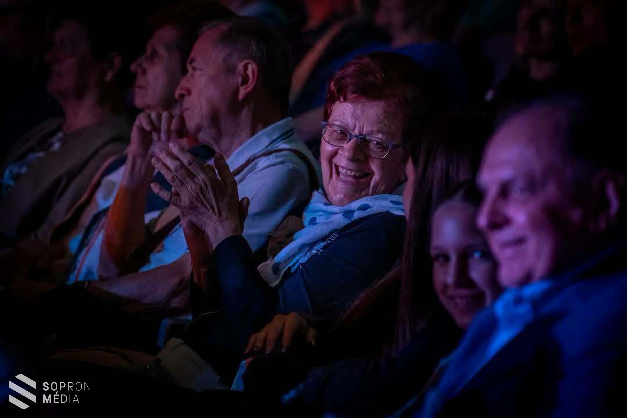 Fergeteges koncertet adtak Fertőrákoson a Neoton Família Sztárjai