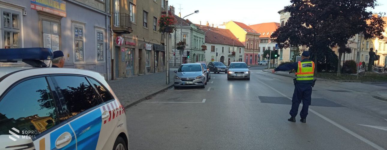 A hétvégén ismét akcióba léptek a soproni rendőrök